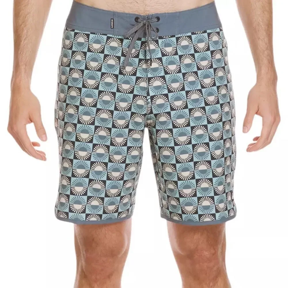 Quiksilver Men's SurfSilk Scallop 9” Boardshorts Sz 29